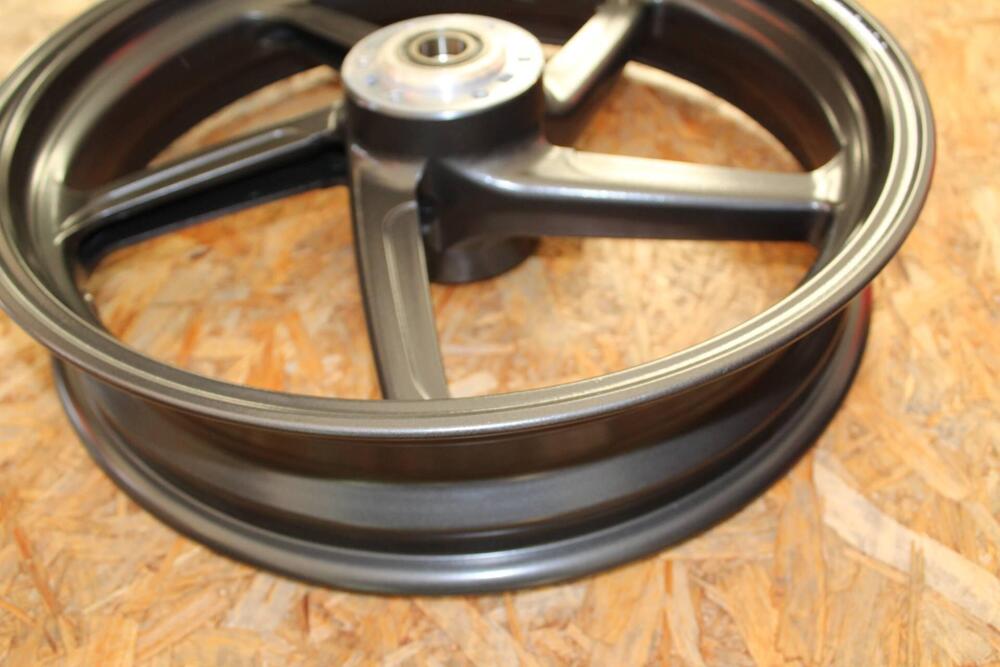 Cerchio anteriore DUCATI (5)