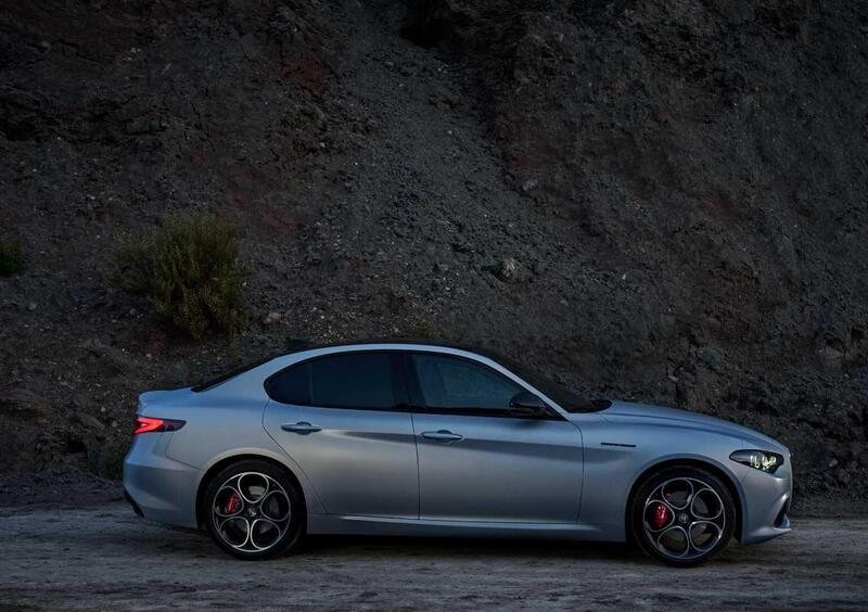 Alfa Romeo Giulia (2016-->>) (6)