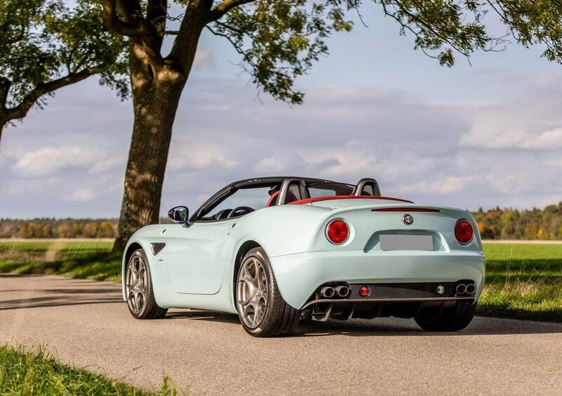 Alfa Romeo 8C Cabrio (2009-10) (2)