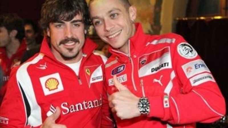 Valentino ha lasciato la Ducati, Alonso la Ferrari: fallita l&#039;operazione simpatia