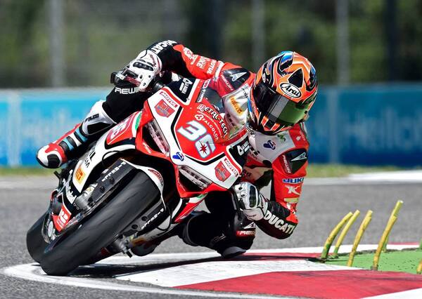 Leandro Mercado, il campione STK 1000 passa in SBK. Con la Panigale