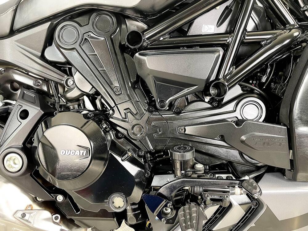 Ducati XDiavel 1262 Black Star (2021) (9)