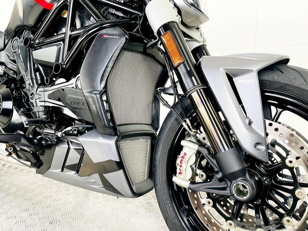 Ducati XDiavel 1262 Black Star (2021) (11)