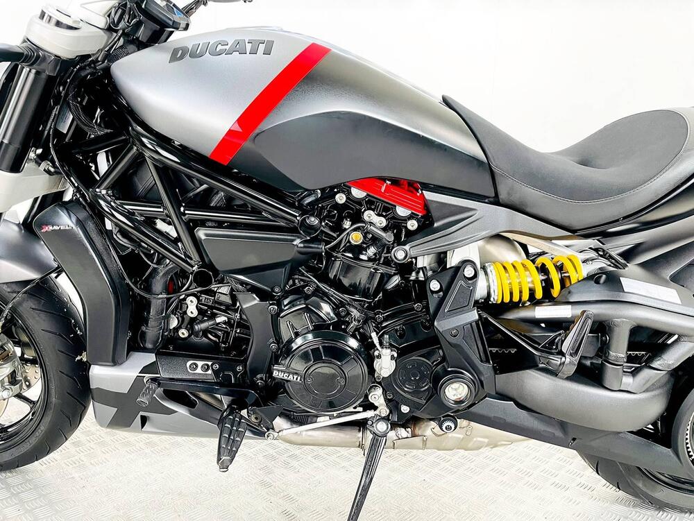 Ducati XDiavel 1262 Black Star (2021) (17)