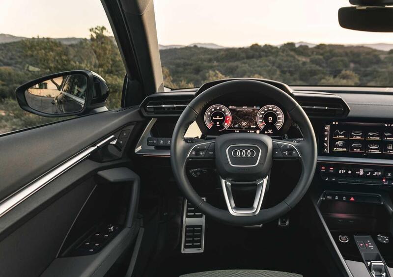 Audi A3 Sportback (2020-->>) (32)