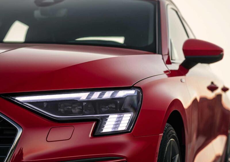 Audi A3 Sportback (2020-->>) (36)