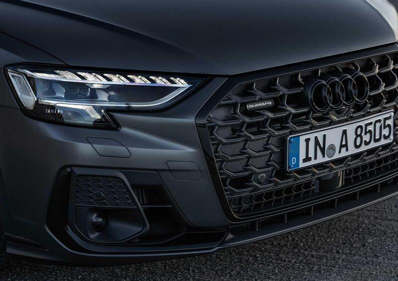 Audi A8 (20)