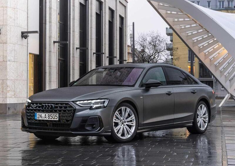 Audi A8 (4)