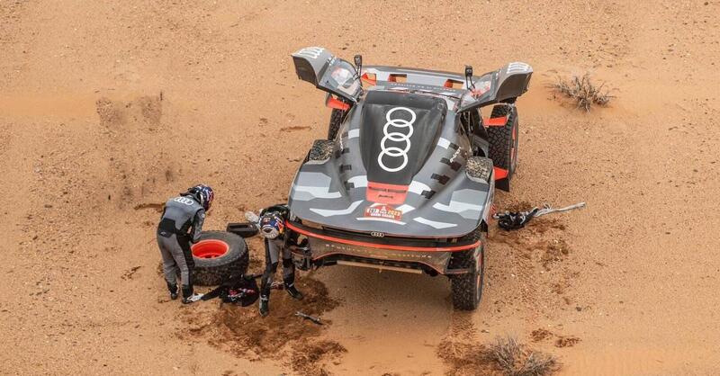 Dakar 2023-D3. Fotofinish. Mi Dispiace Troppo per Carlos e S&eacute;bastien