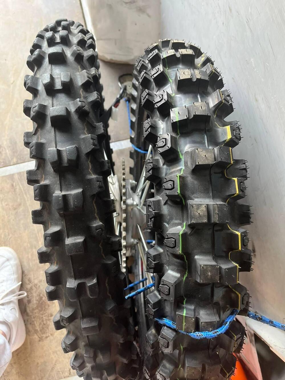 Yamaha YZ 250 F Monster Energy (2022) (12)