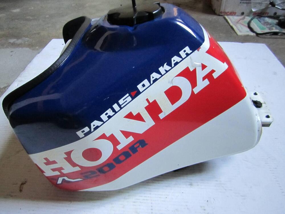 Honda XL 200 PARIGI DAKAR (5)