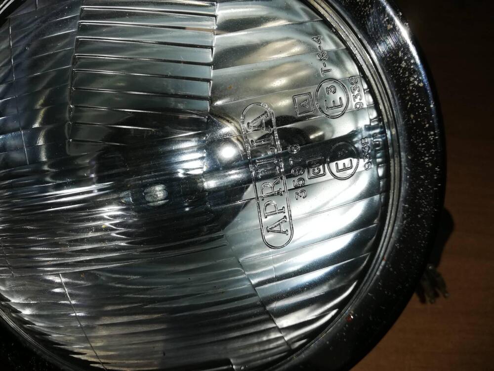 Fanale anteriore per Benelli 125 2T - VV (3)