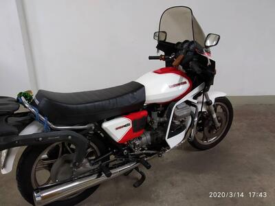 Moto Guzzi SP1000 d'epoca