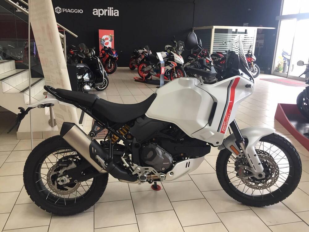 Ducati DesertX (2022 - 25) (2)