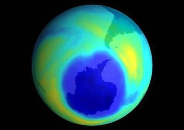 Buco dell&#039;ozono addio. Perch&eacute; la notizia potrebbe portare a una svolta nel settore auto