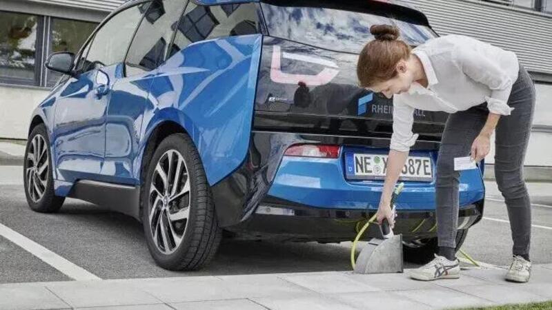 Auto elettriche: arriva un nuovo modo per ricaricare 