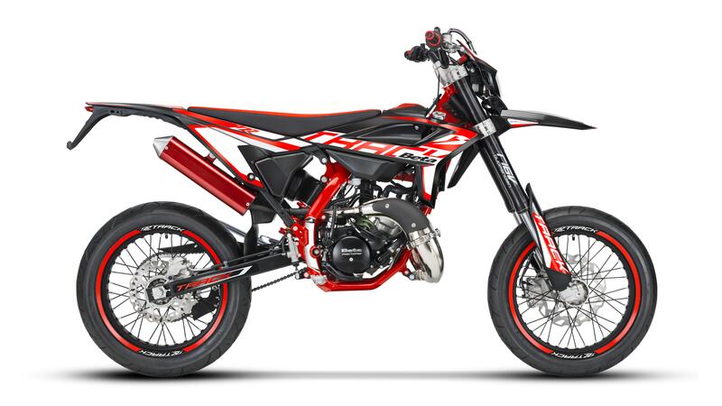 Beta RR 50 Enduro e Motard 2023: anche voi vorreste avere 14 anni?