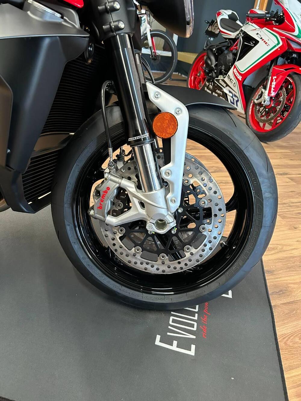 MV Agusta Brutale 1000 RS (2022 - 25) (11)