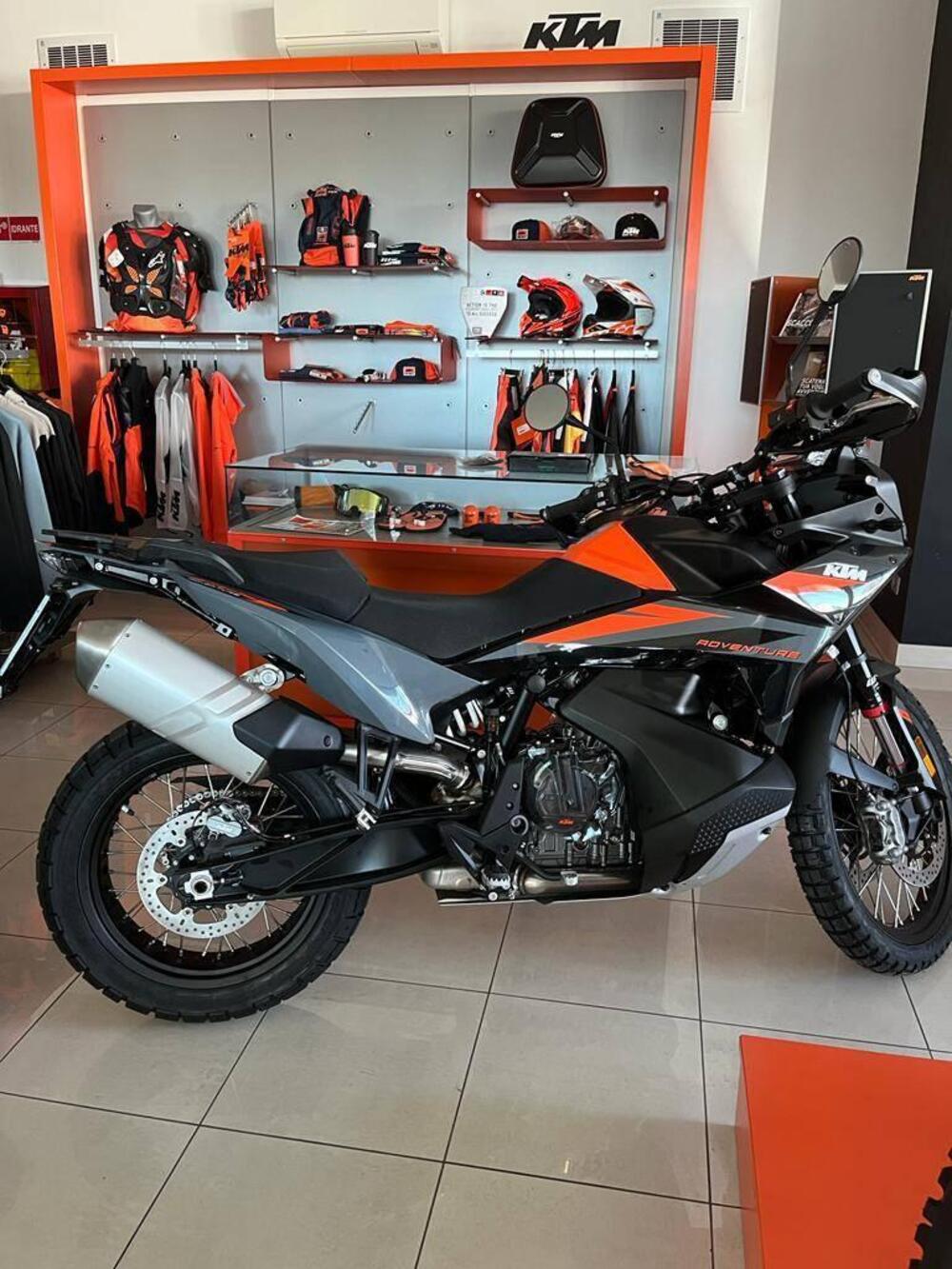KTM 890 Adventure (2023 - 26) (2)