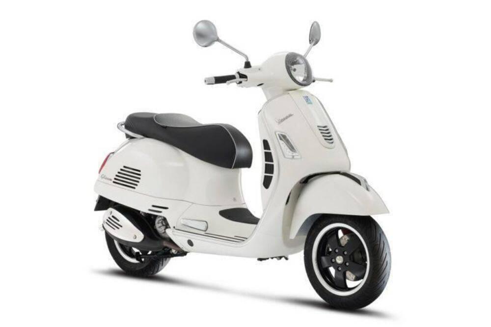 Vespa GTS 310 Super (2025) (2)