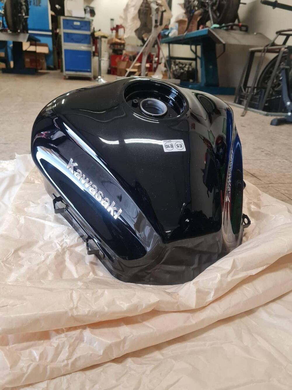 Serbatoio Kawasaki Ninja 1000 SX 2020/2023 (2)