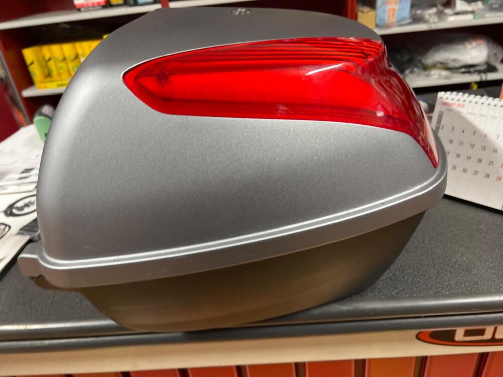 Kymco People 300 gt 2016 (3)