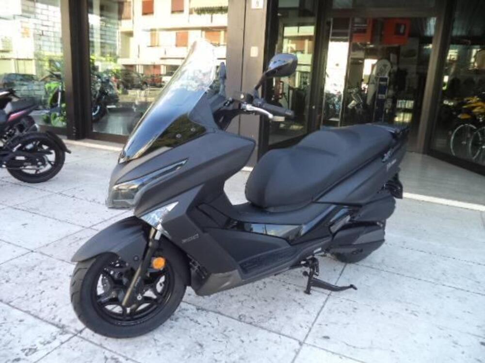 Kymco X-Town 300i (2021 - 24) (3)