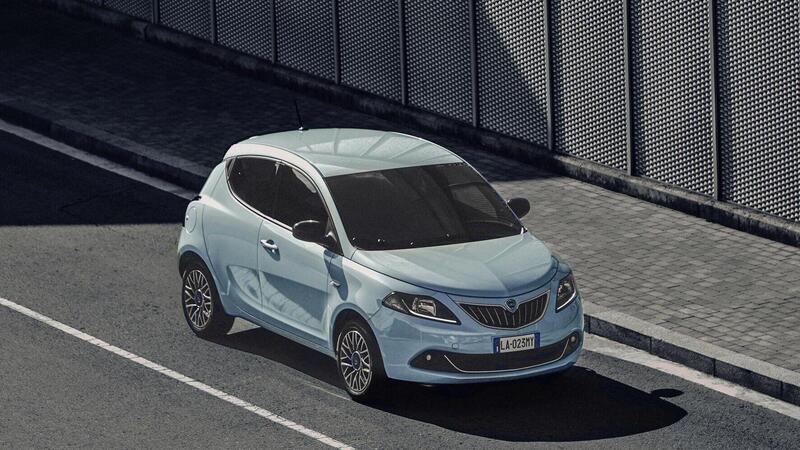 Lancia Ypsilon 2023, restyling e torna il GPL! 