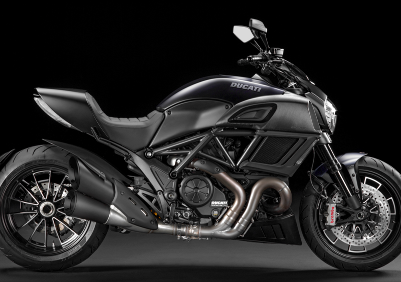 Ducati Diavel 1200 Diavel 1200 (2014 - 16) (2)