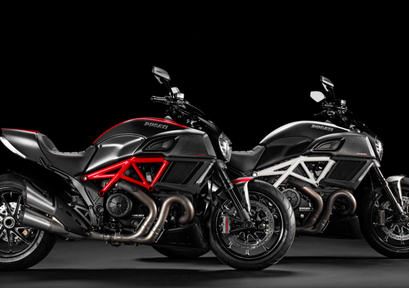 Ducati Diavel 1200 Diavel 1200 Carbon (2014 - 16) (14)