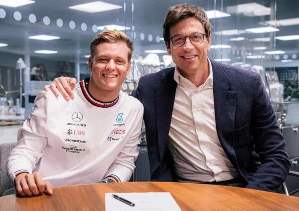 Wolff punta su Schumacher per un ritorno in Formula 1: il piano per un futuro dopo la delusione Ferrari