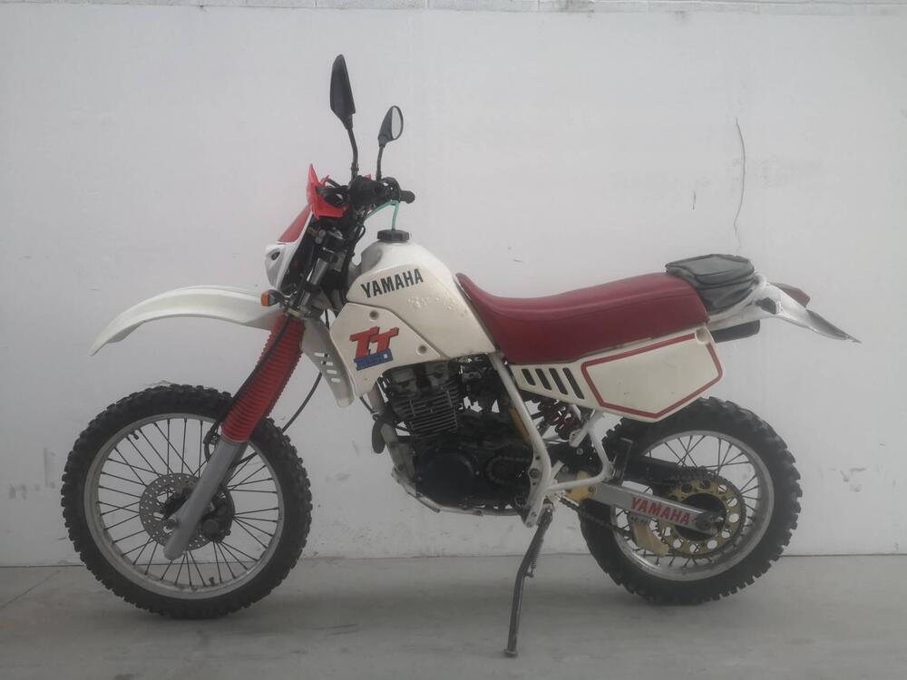 Yamaha TT 350 (3)