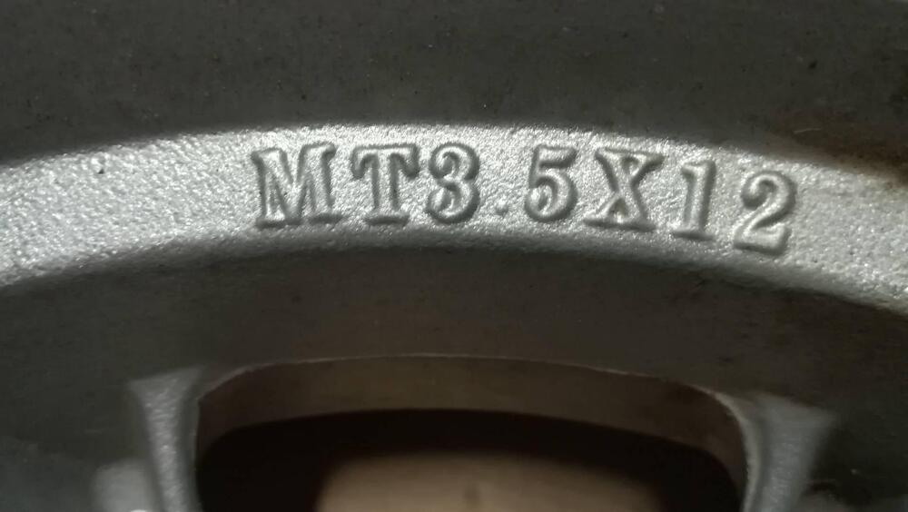 Ruota posteriore MT 3.5x12 tubelesse Garelli Tiess (3)