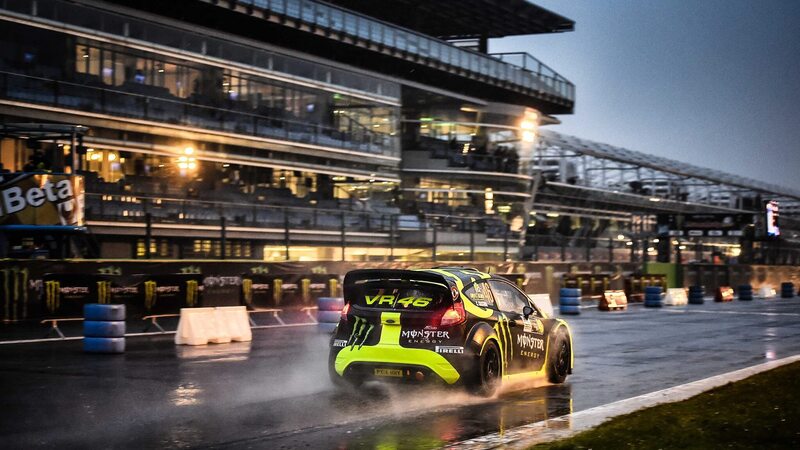 Rally di Monza 2014, Day 1: Kubica in testa, ma Rossi c&#039;&egrave;