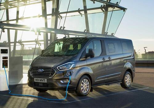 Ford Tourneo Custom (2022--&gt;&gt;)