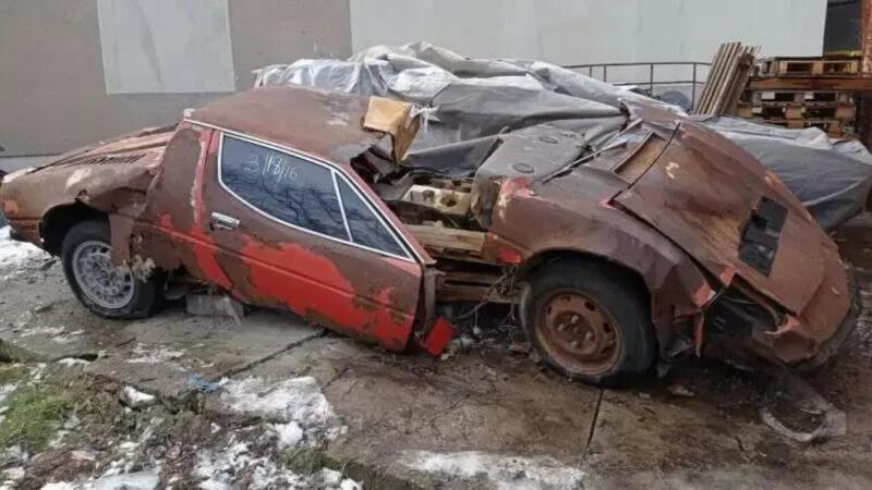 Maserati Merak distrutta in vendita a 15.000 euro su Ebay