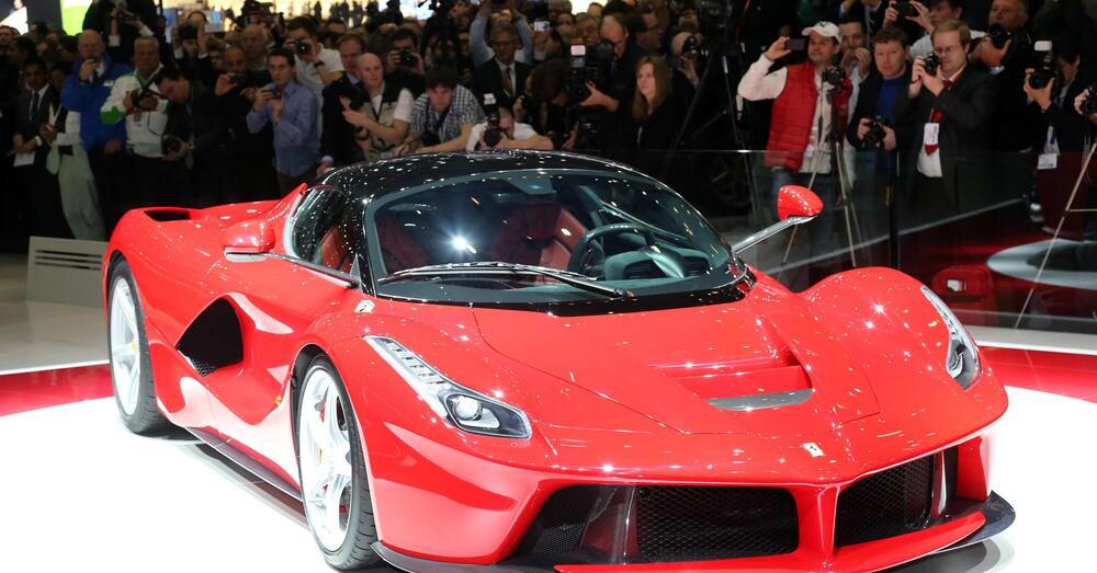 Come &quot;romba&quot; l&#039;auto elettrica della Ferrari con il nuovo brevetto per il suono