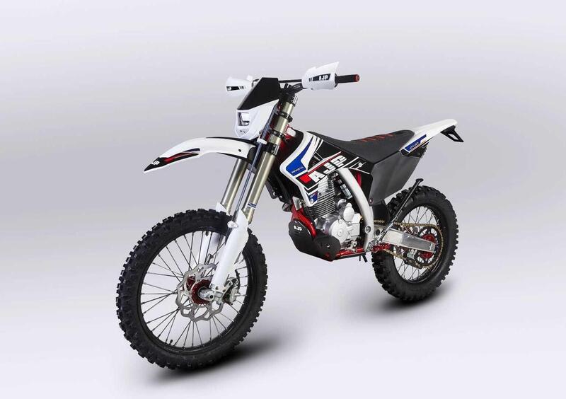 AJP SPR 240 SPR 240 Extreme Enduro (2023 - 25)