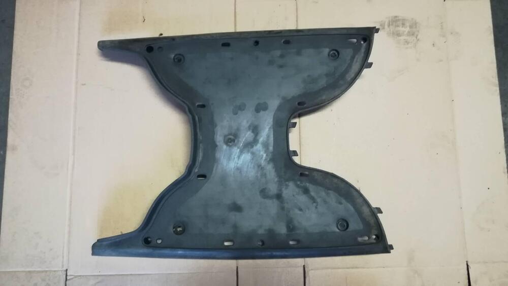 Pedana Aprilia scarabeo 50 (2)