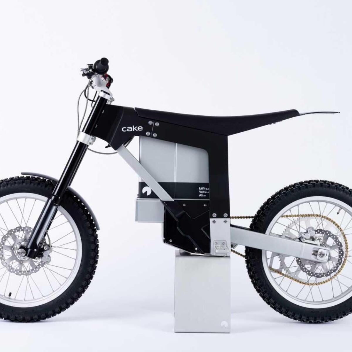 Cake Kalk INK (2022 - 25)