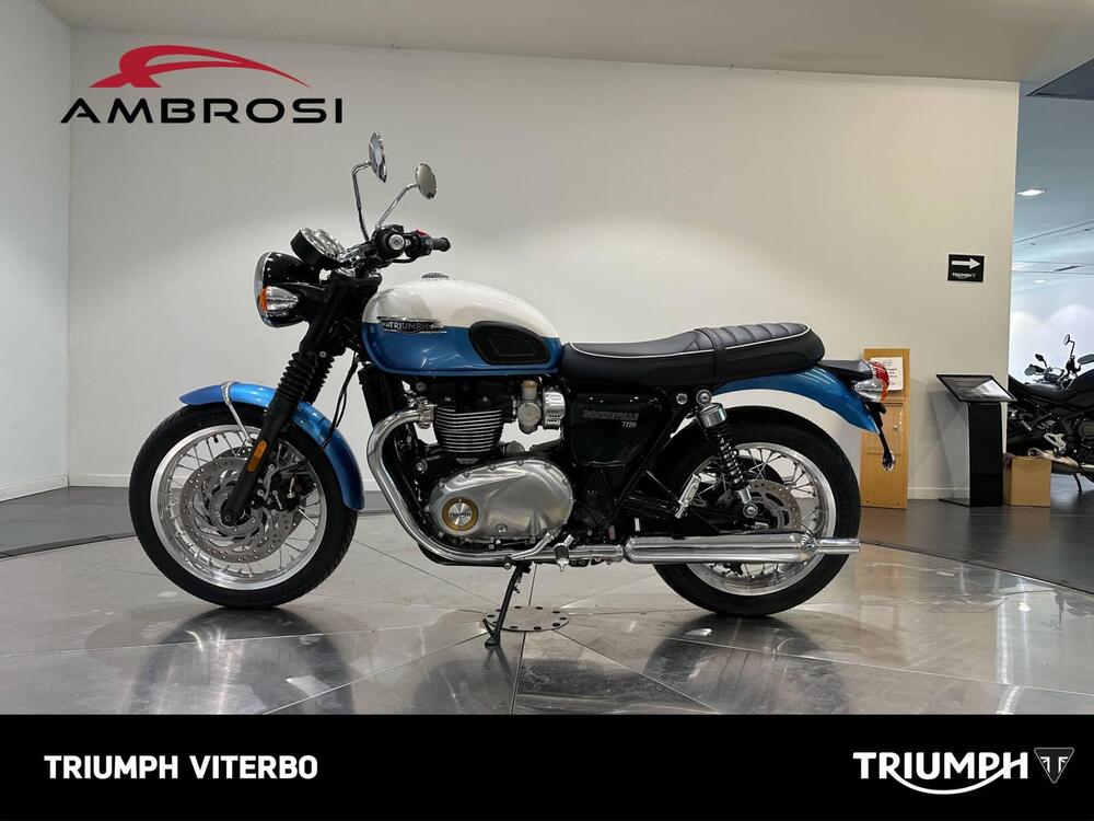 Triumph Bonneville T120 (2021 - 25) (3)