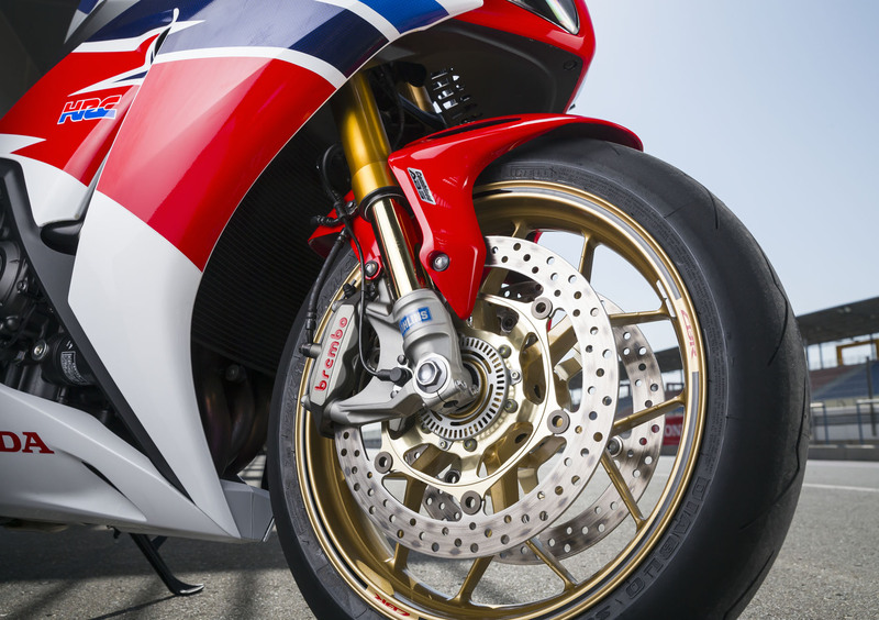 Honda CBR 1000 RR CBR 1000 RR Fireblade SP (2014 - 16) (14)