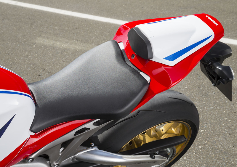 Honda CBR 1000 RR CBR 1000 RR Fireblade SP (2014 - 16) (23)