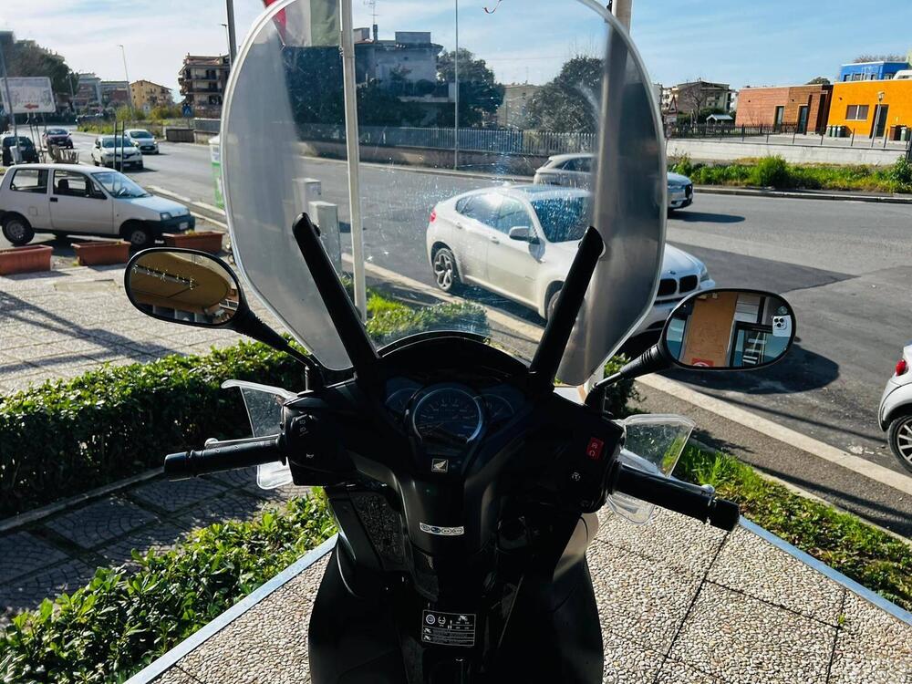 Honda SH 300 i ABS (2016 - 20) (6)