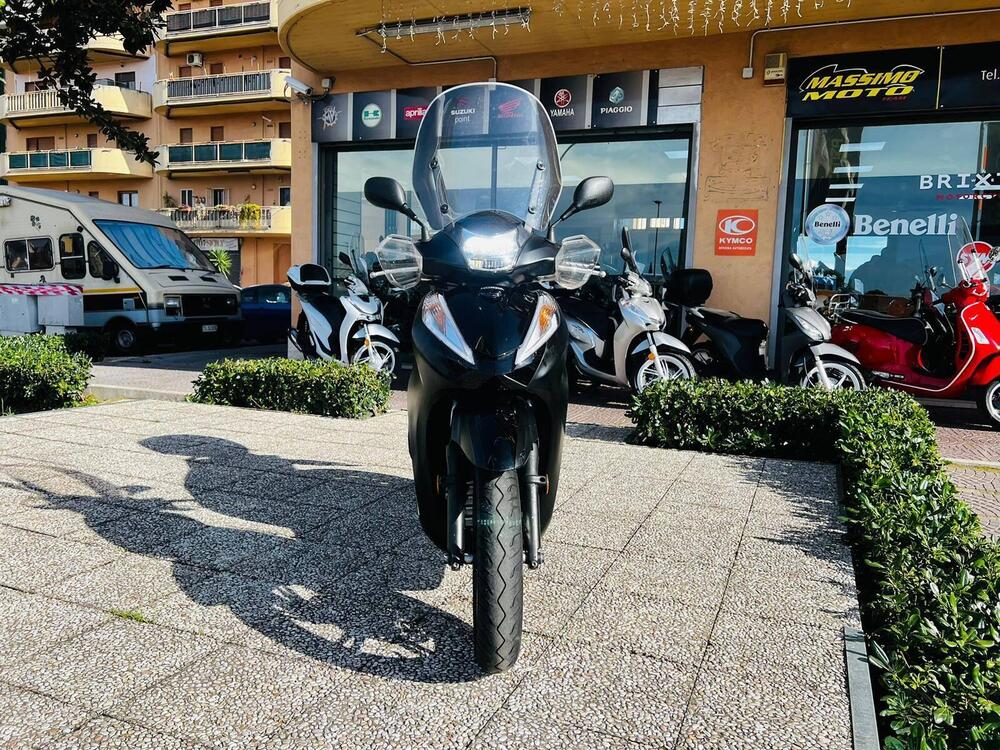 Honda SH 300 i ABS (2016 - 20) (8)