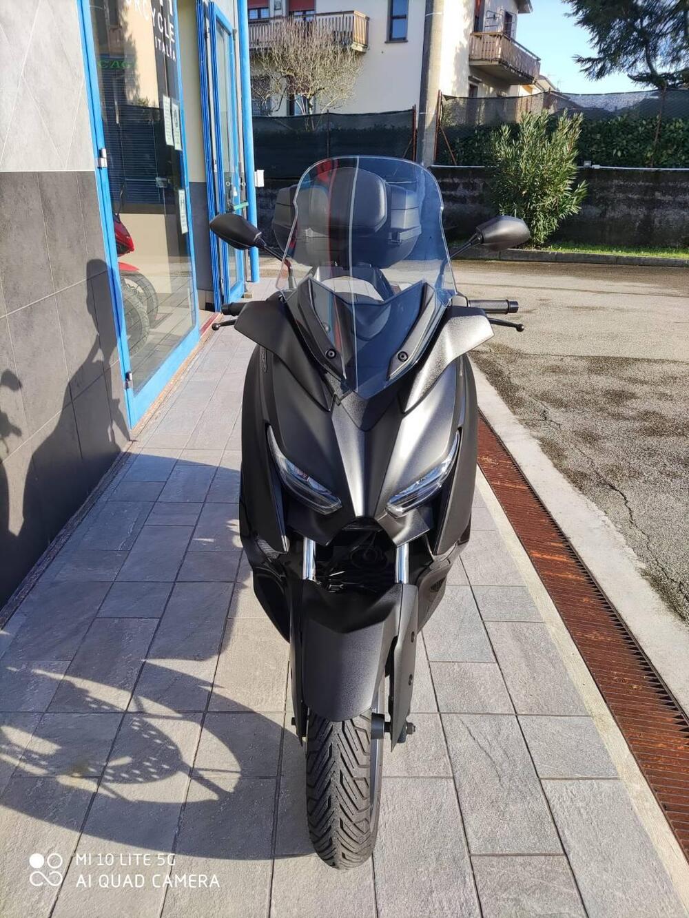 Yamaha X-Max 300 Tech Max (2020) (5)