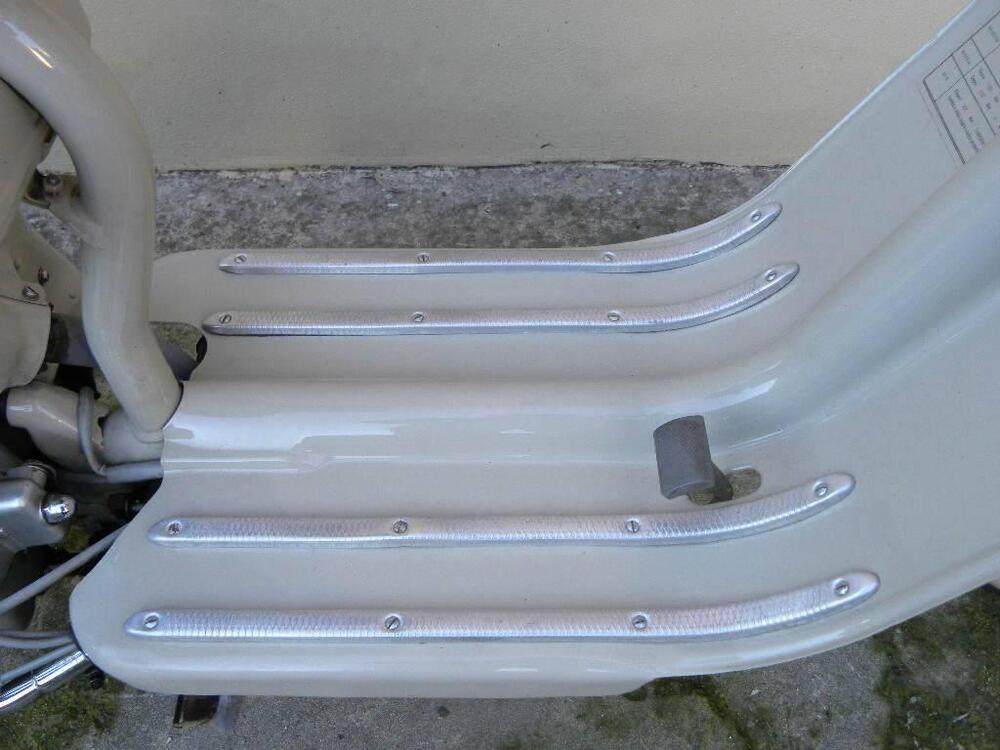 Lambretta 150 D (10)