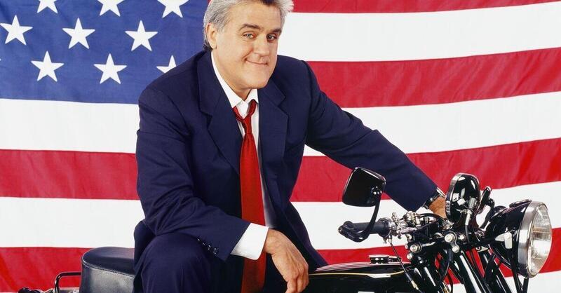 Jay Leno cade e si rompe le ossa in sella a una Indian del 1940