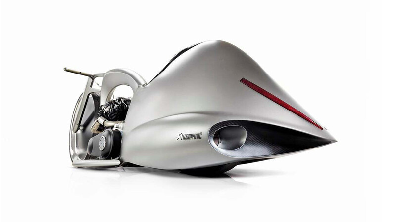 Akrapovic Full Moon, Concept di stile