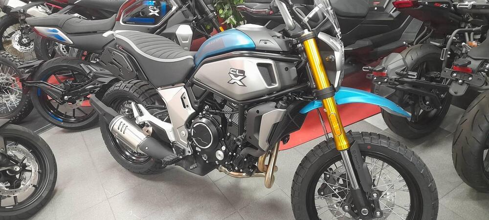 CFMOTO 700CL-X Adventure (2023 - 25) (2)